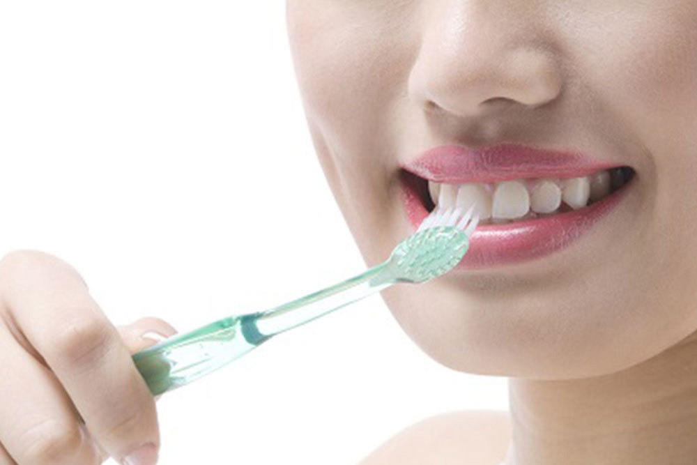 適切な歯磨き方法の指導
